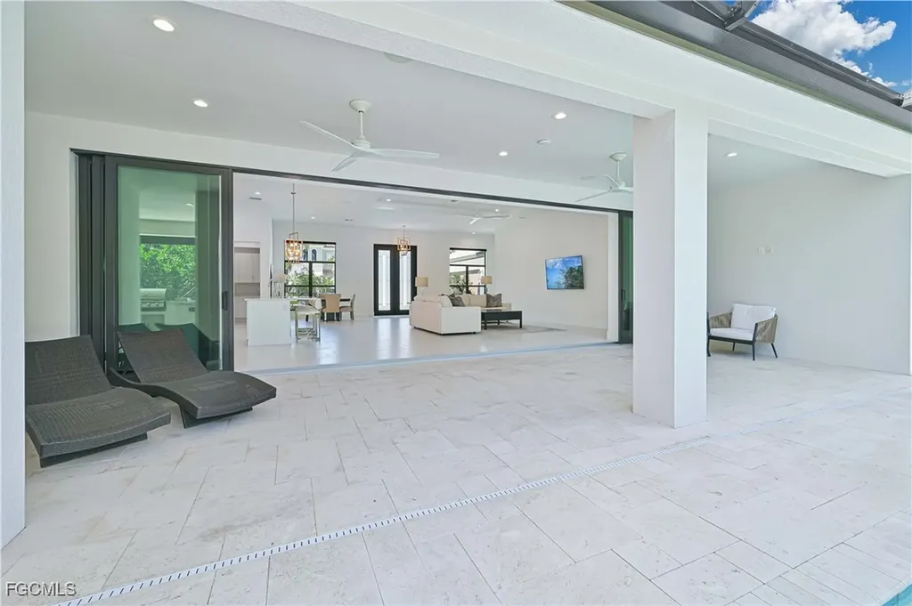 6087 Tarpon Estates Boulevard Cape Coral FL 33914