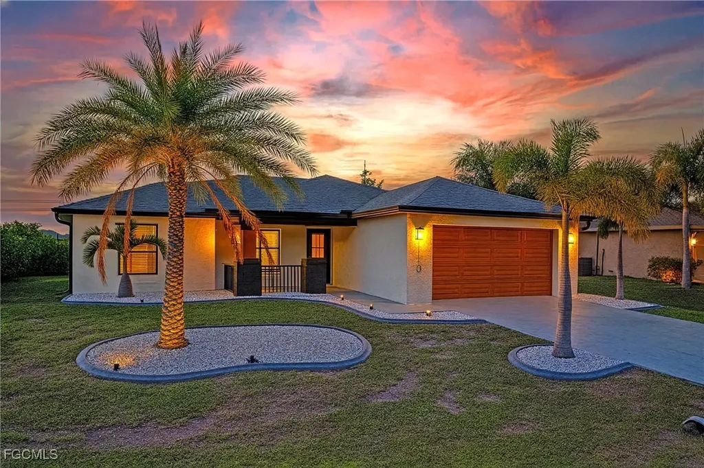 1110 NE 6th Place Cape Coral FL 33909