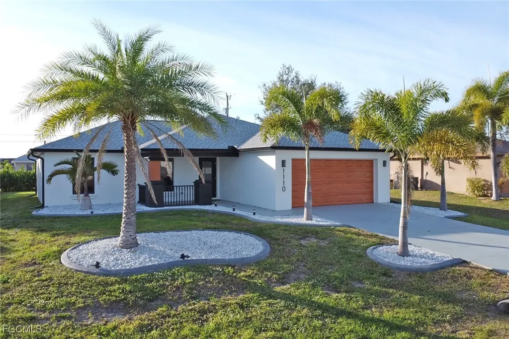 1110 NE 6th Place Cape Coral FL 33909