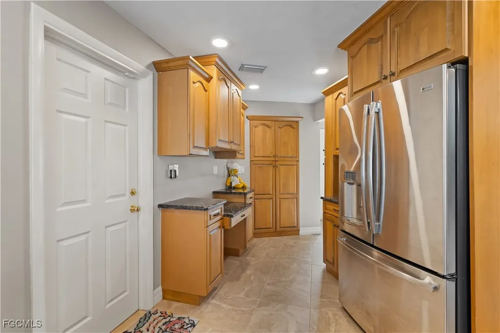 1011 S Town And River Drive Fort Myers FL 33919