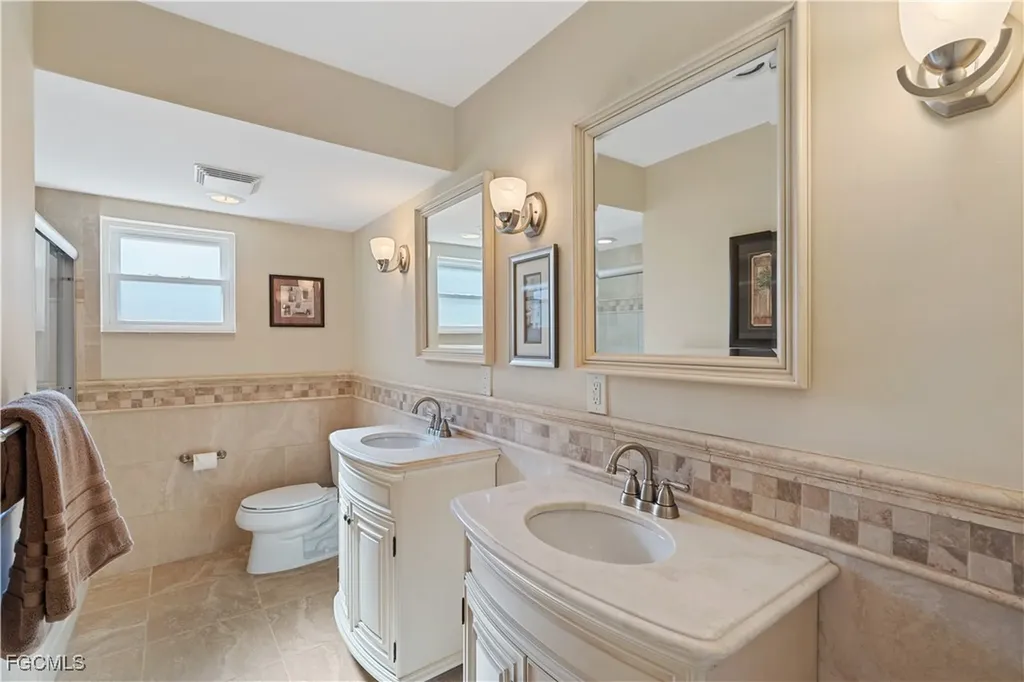 1011 S Town And River Drive Fort Myers FL 33919