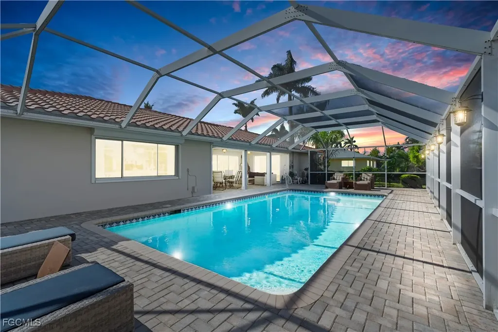 1011 S Town And River Drive Fort Myers FL 33919