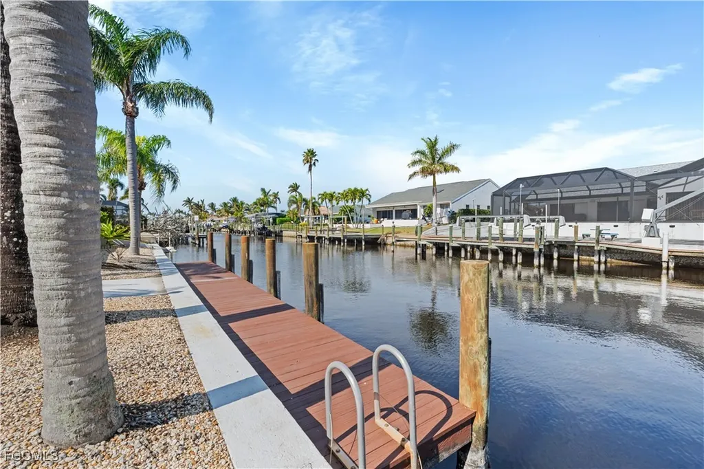 1011 S Town And River Drive Fort Myers FL 33919
