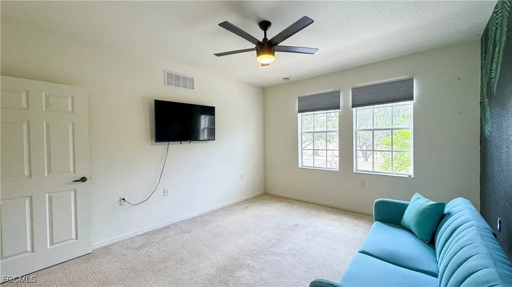 1757 Concordia Lake Circle Cape Coral FL 33909