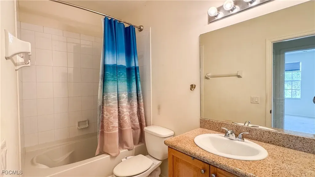 1757 Concordia Lake Circle Cape Coral FL 33909