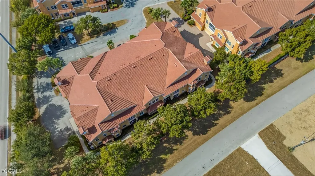 1757 Concordia Lake Circle Cape Coral FL 33909