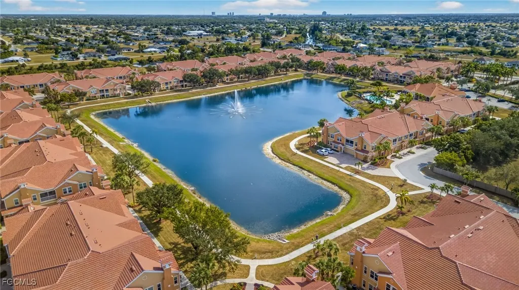 1757 Concordia Lake Circle Cape Coral FL 33909