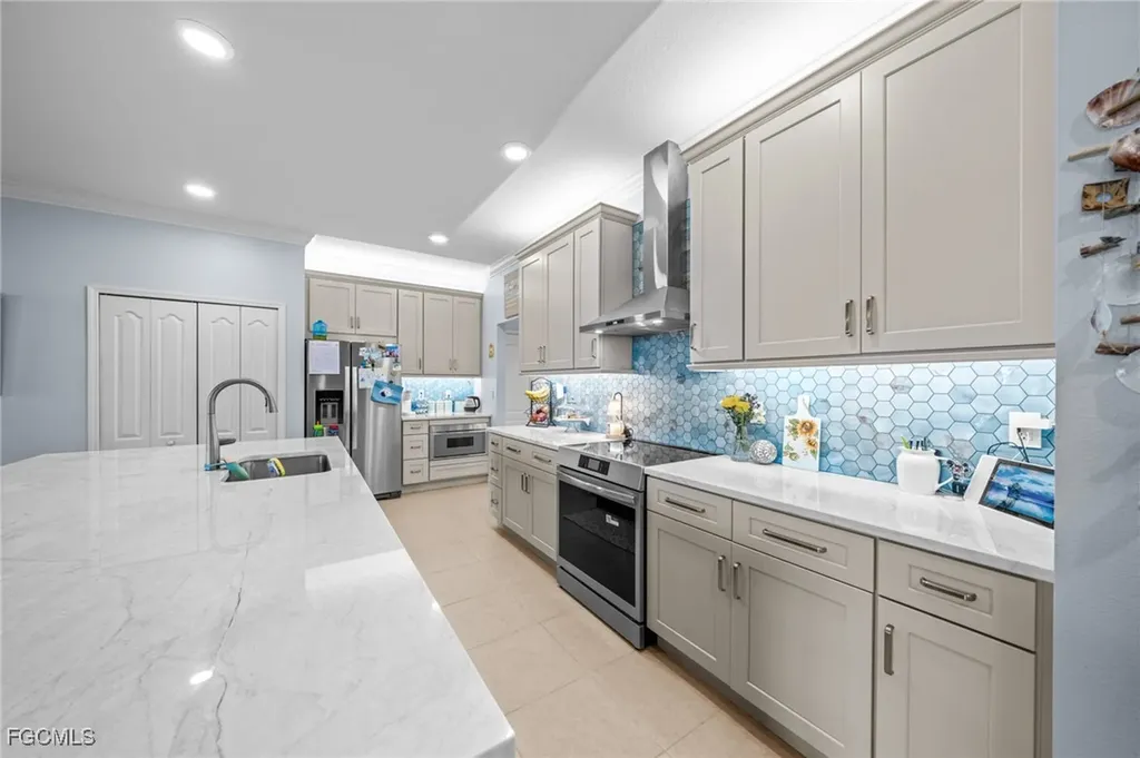 1221 SW 27th Street Cape Coral FL 33914
