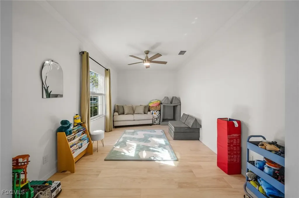 1221 SW 27th Street Cape Coral FL 33914