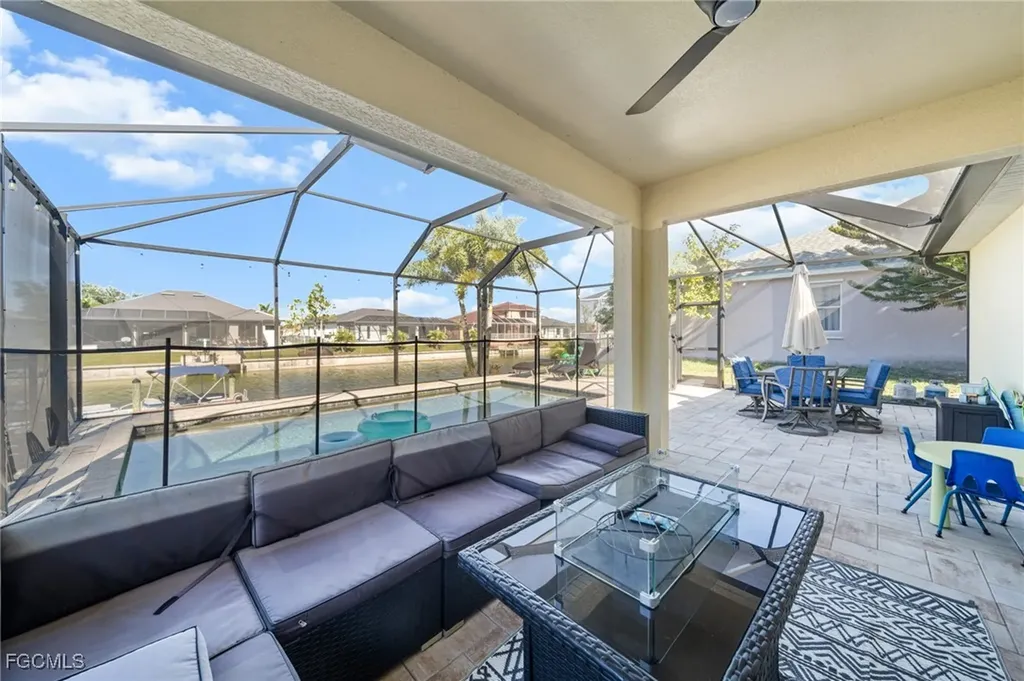1221 SW 27th Street Cape Coral FL 33914