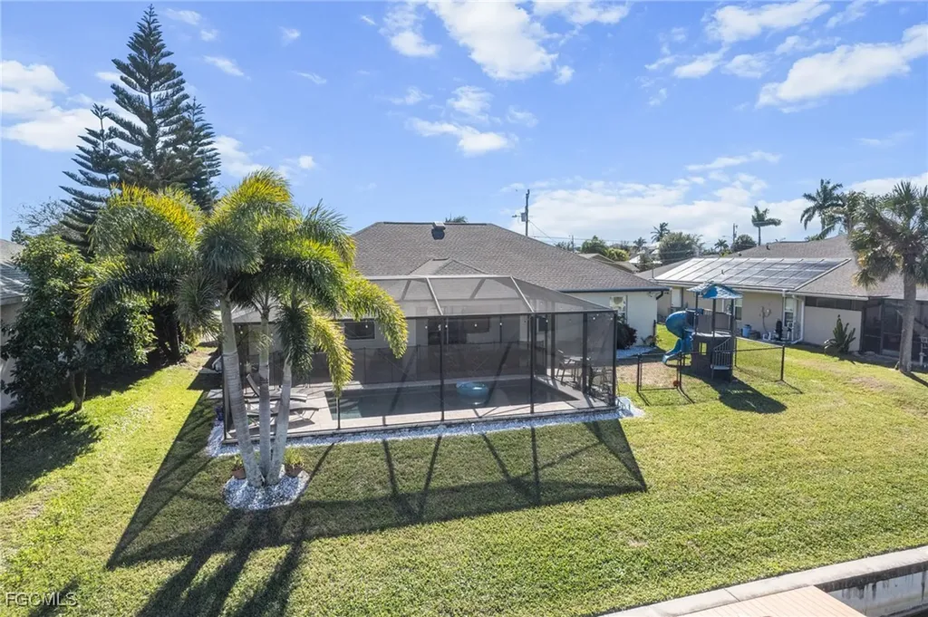 1221 SW 27th Street Cape Coral FL 33914