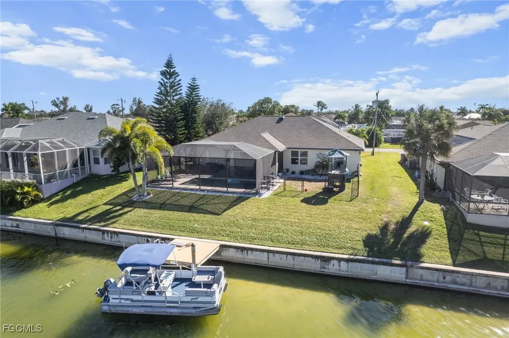 1221 SW 27th Street Cape Coral FL 33914