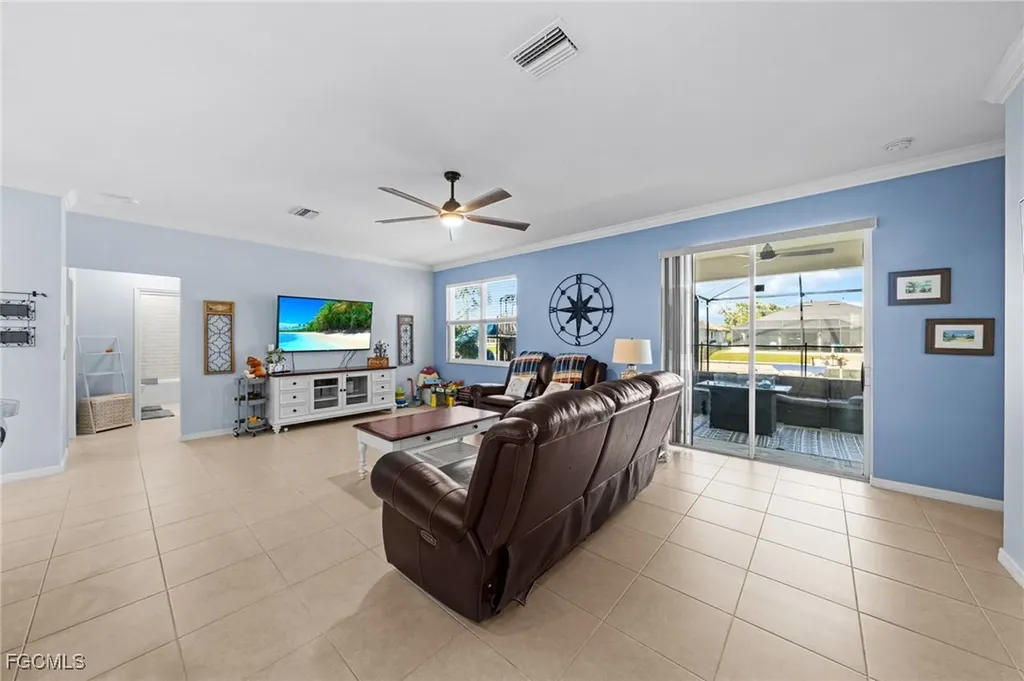 1221 SW 27th Street Cape Coral FL 33914