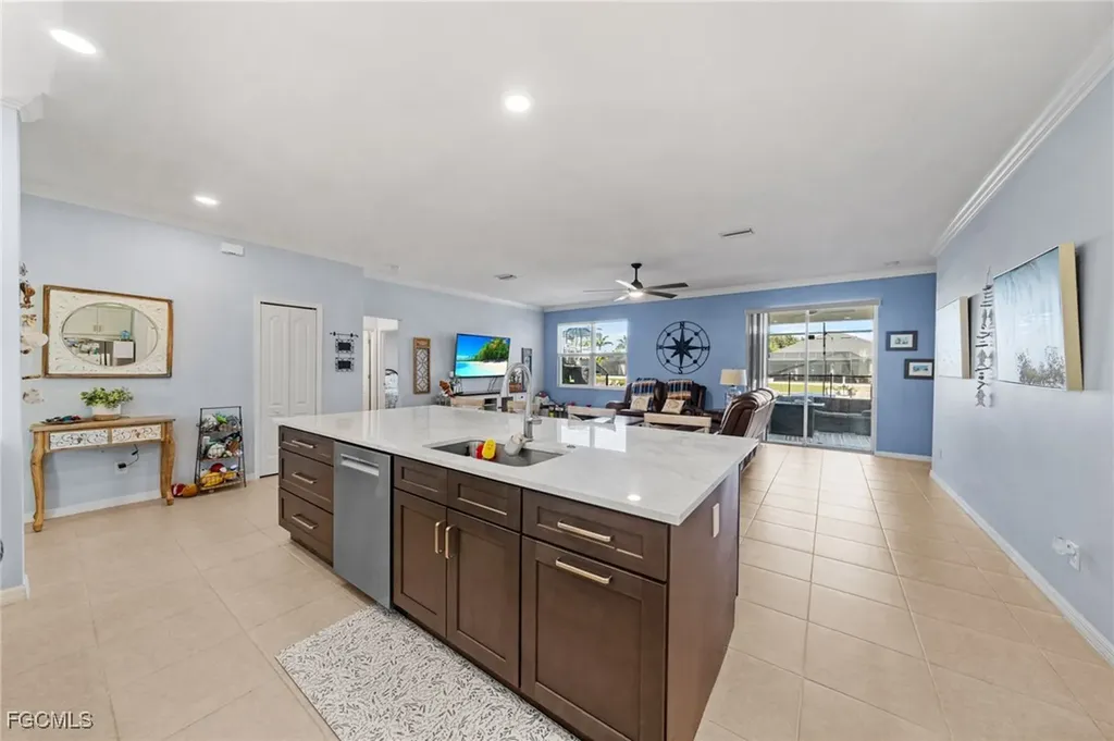 1221 SW 27th Street Cape Coral FL 33914