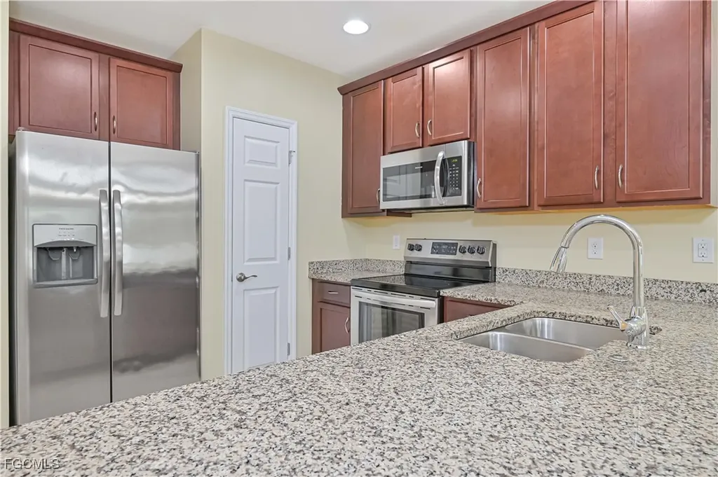 Fort Myers FL, 3739 Crofton Court