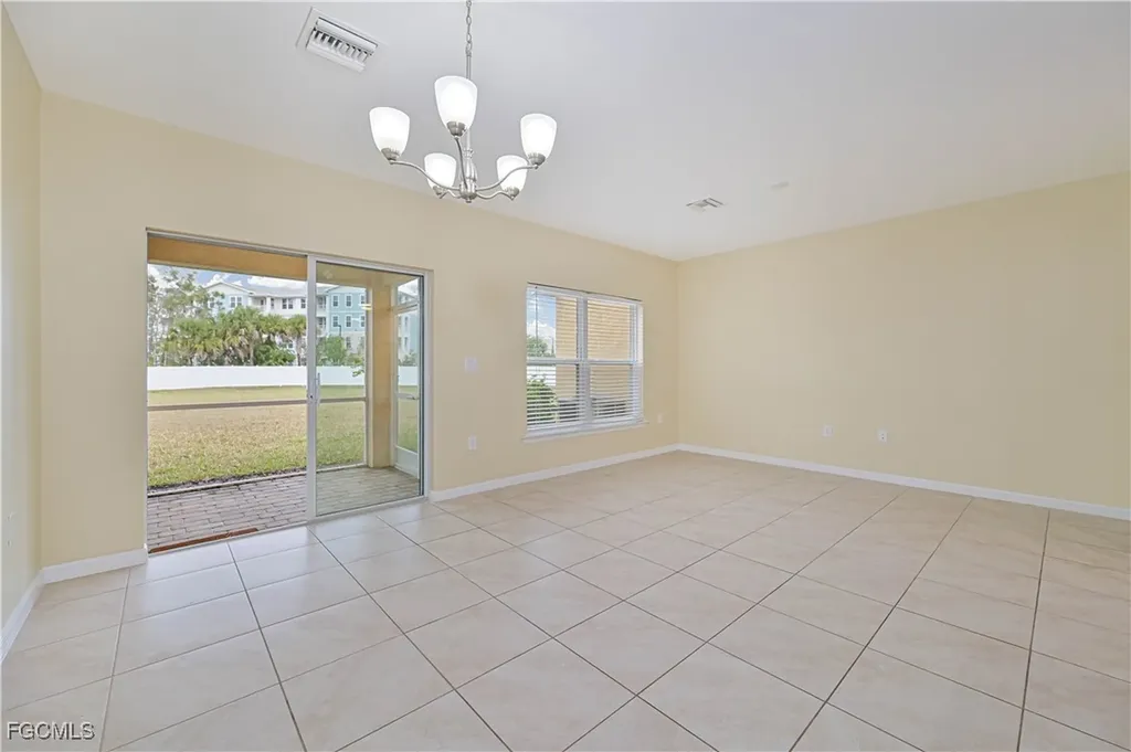 3739 Crofton Court Fort Myers FL 33916