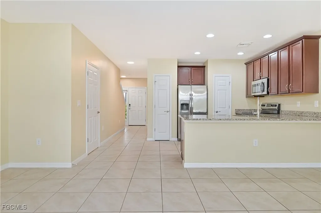 3739 Crofton Court Fort Myers FL 33916