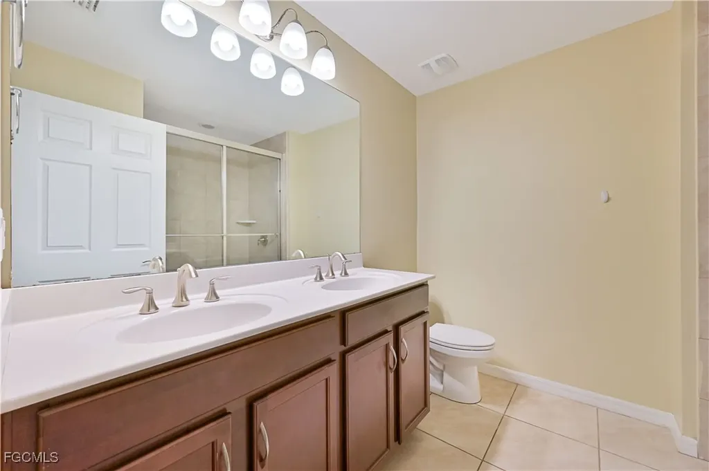 3739 Crofton Court Fort Myers FL 33916