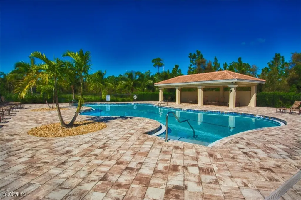 3739 Crofton Court Fort Myers FL 33916