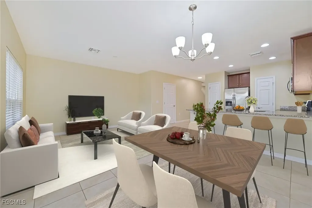 3739 Crofton Court Fort Myers FL 33916