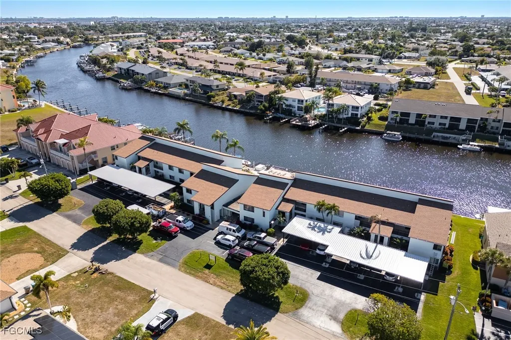 3736 SE 12th Avenue Cape Coral FL 33904