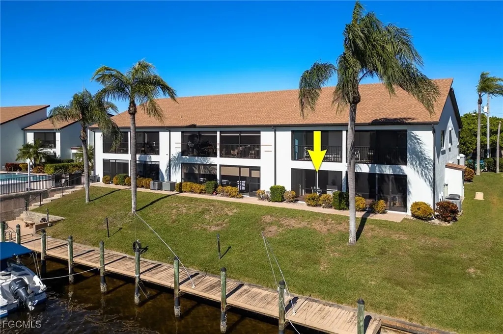 3736 SE 12th Avenue Cape Coral FL 33904