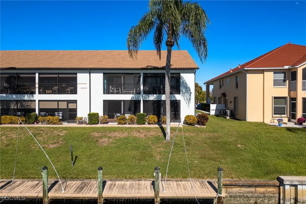 3736 SE 12th Avenue Cape Coral FL 33904