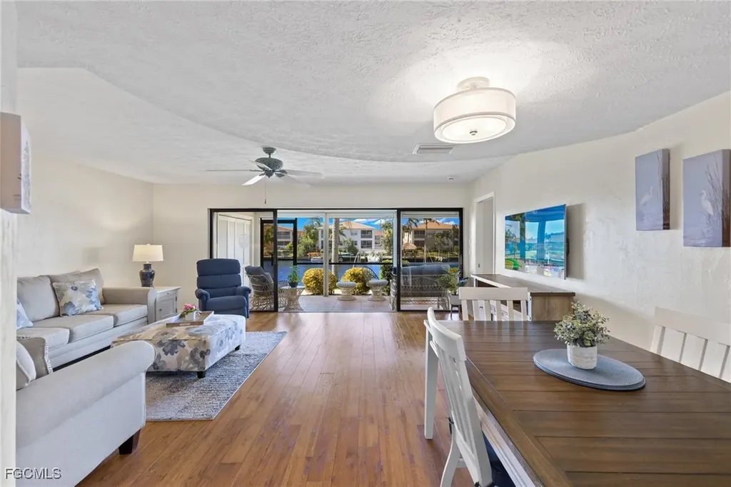 3736 SE 12th Avenue Cape Coral FL 33904