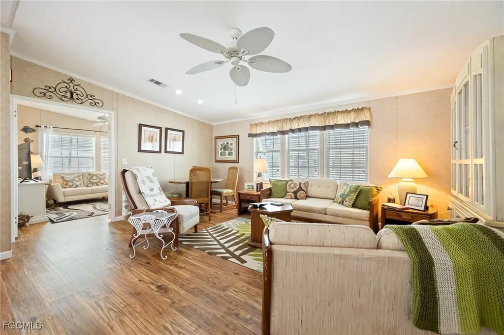 438 Snead Drive North Fort Myers FL 33903