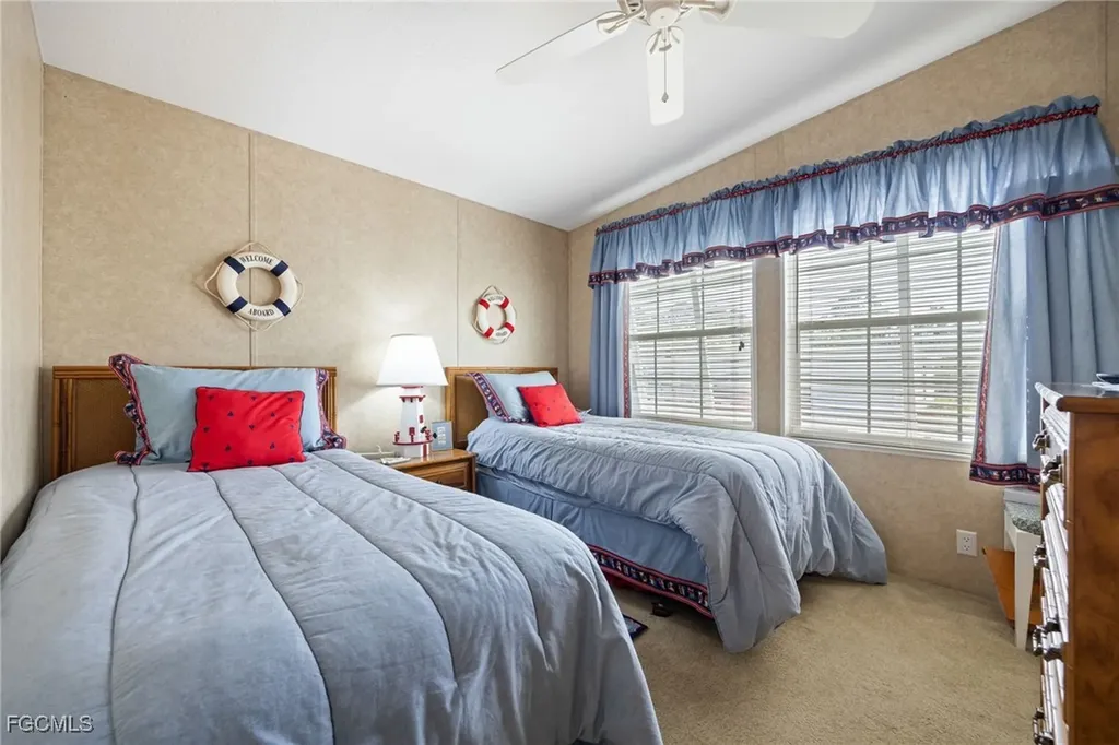 438 Snead Drive North Fort Myers FL 33903