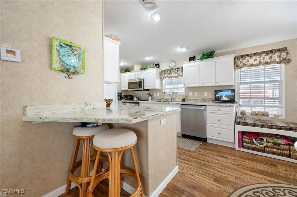 438 Snead Drive North Fort Myers FL 33903