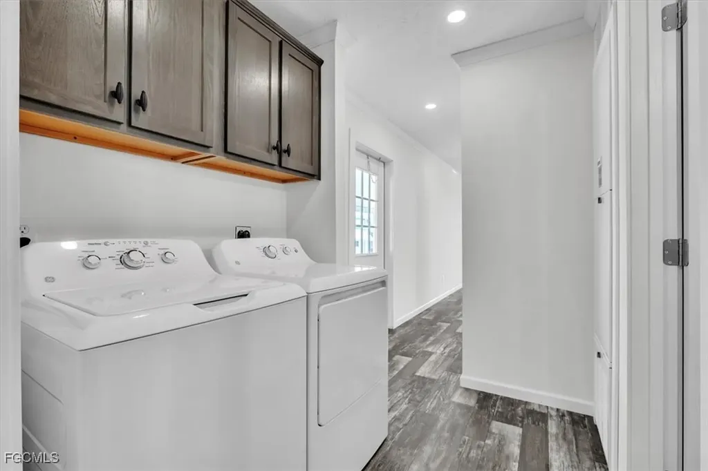 3162 Mercury Lane North Fort Myers FL 33903