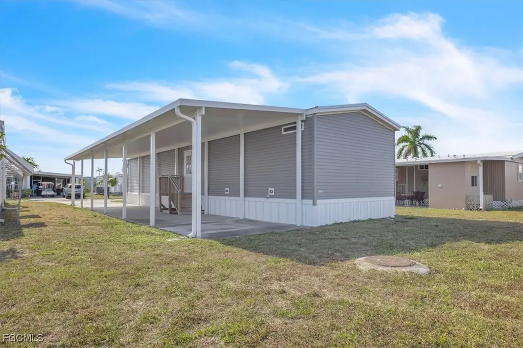 3162 Mercury Lane North Fort Myers FL 33903