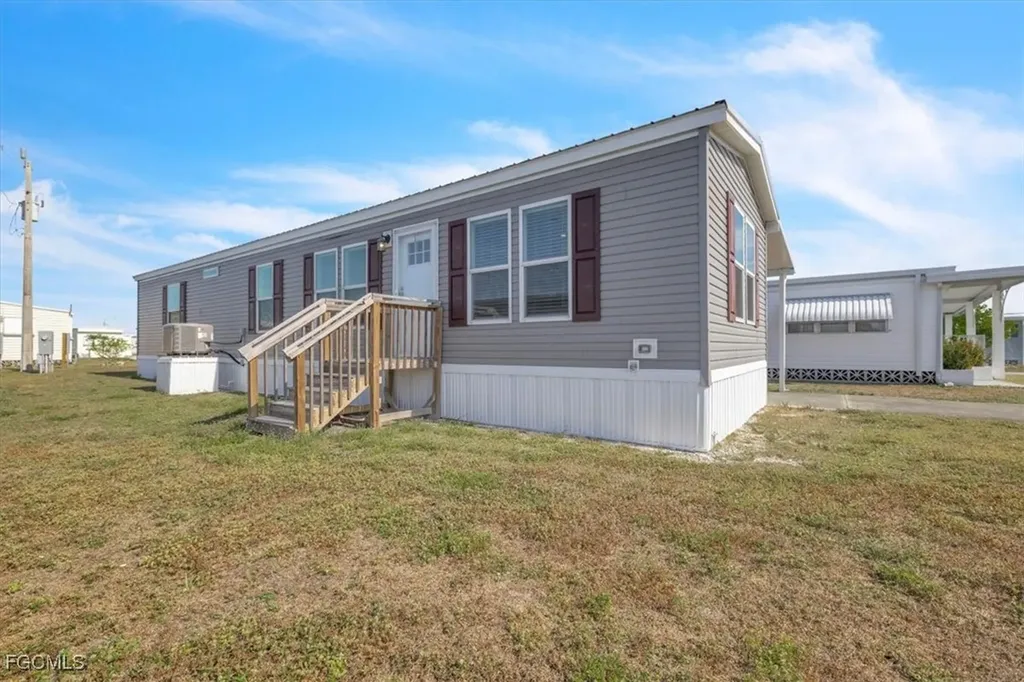 3162 Mercury Lane North Fort Myers FL 33903