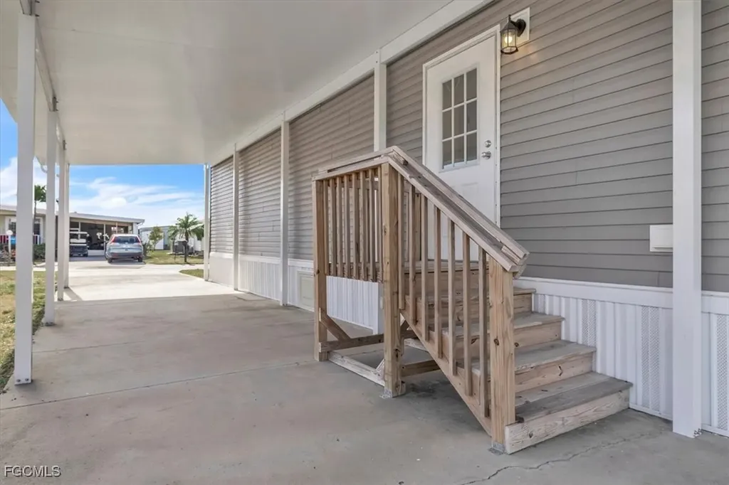 3162 Mercury Lane North Fort Myers FL 33903