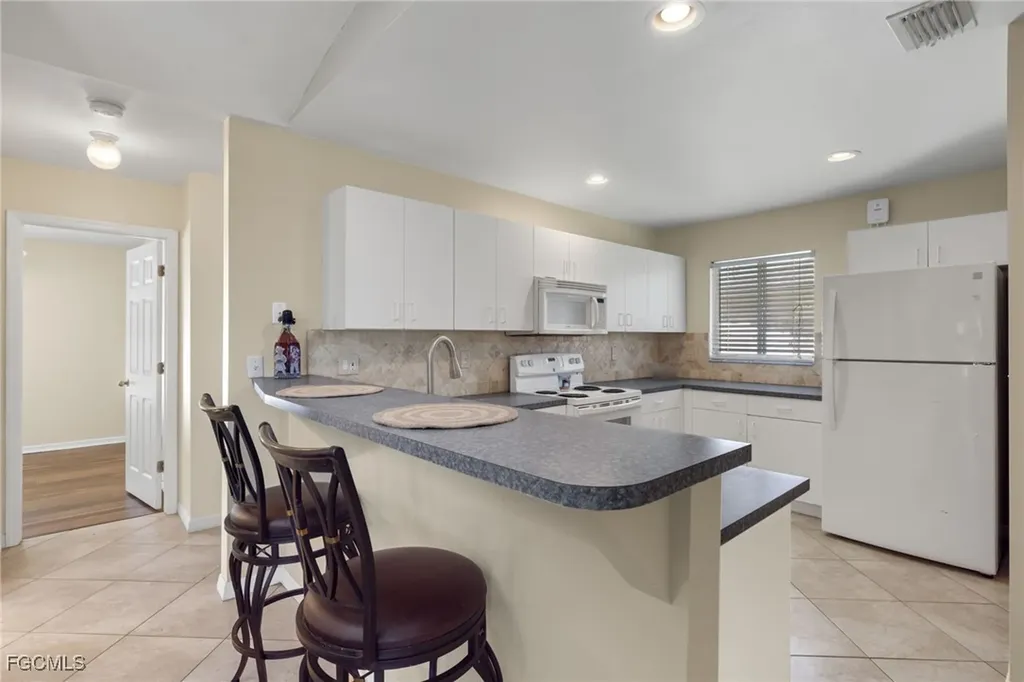 4354 SW 20th Avenue Cape Coral FL 33914