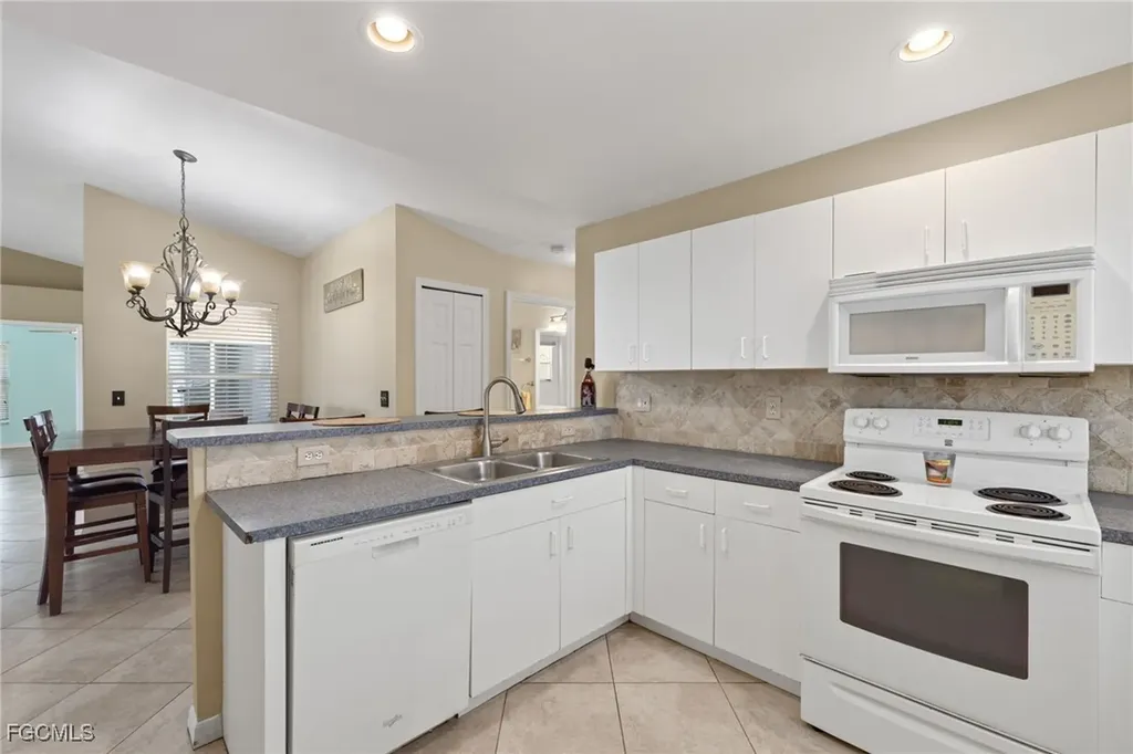 4354 SW 20th Avenue Cape Coral FL 33914
