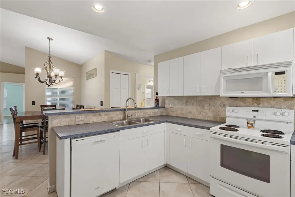 4354 SW 20th Avenue Cape Coral FL 33914