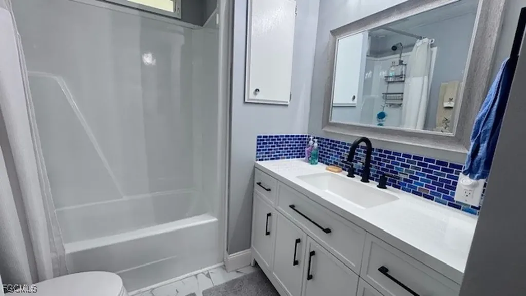 5524 Ben Franklin Lane North Fort Myers FL 33917