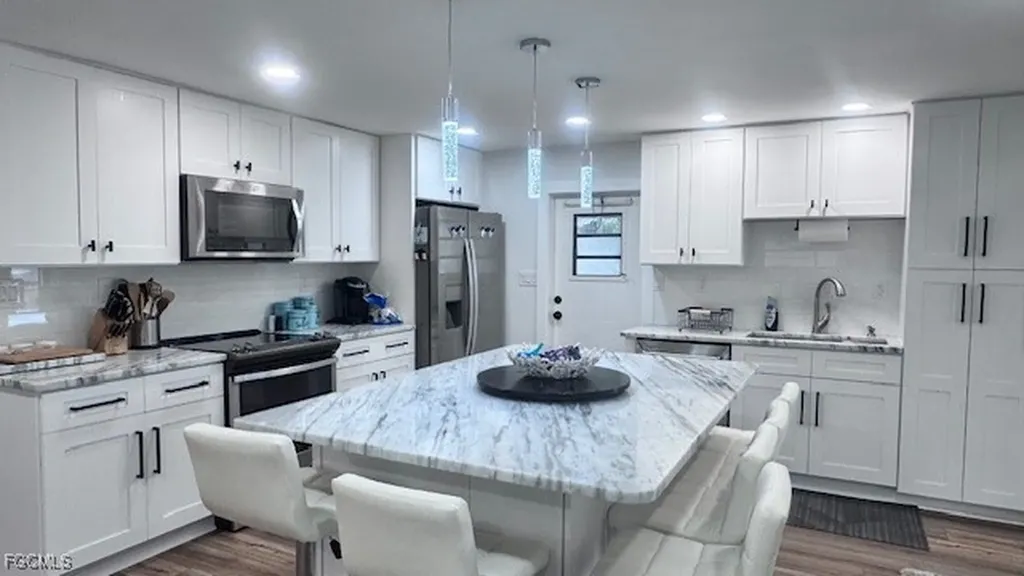 5524 Ben Franklin Lane North Fort Myers FL 33917