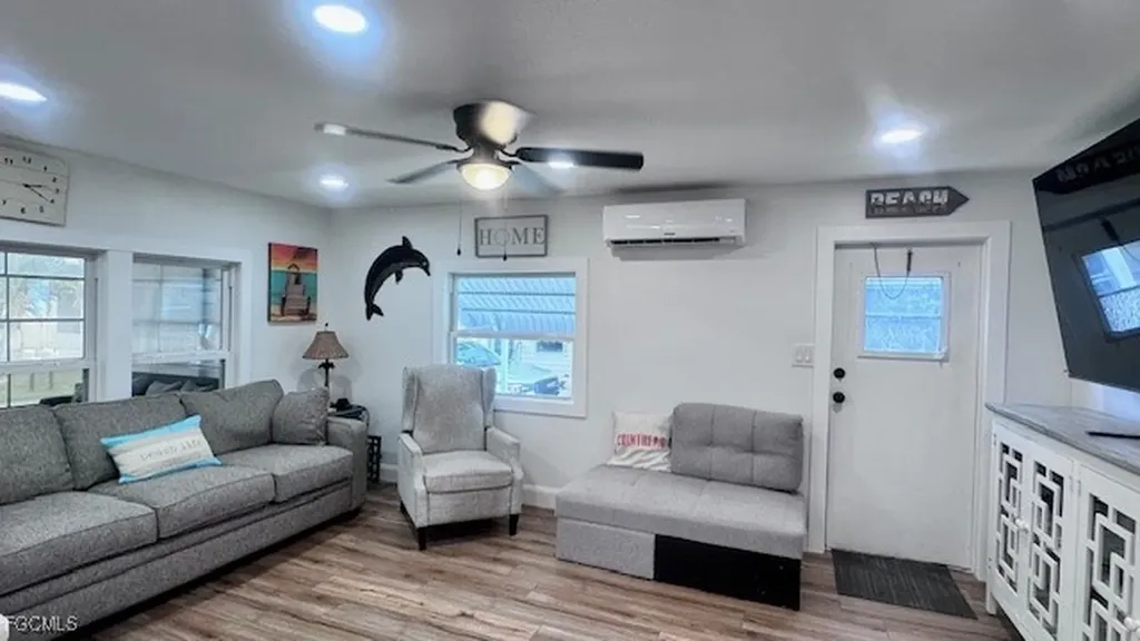 5524 Ben Franklin Lane North Fort Myers FL 33917