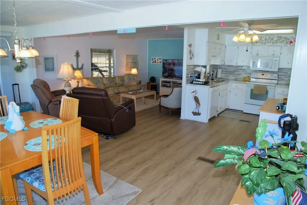 26 Nicklaus Boulevard North Fort Myers FL 33903