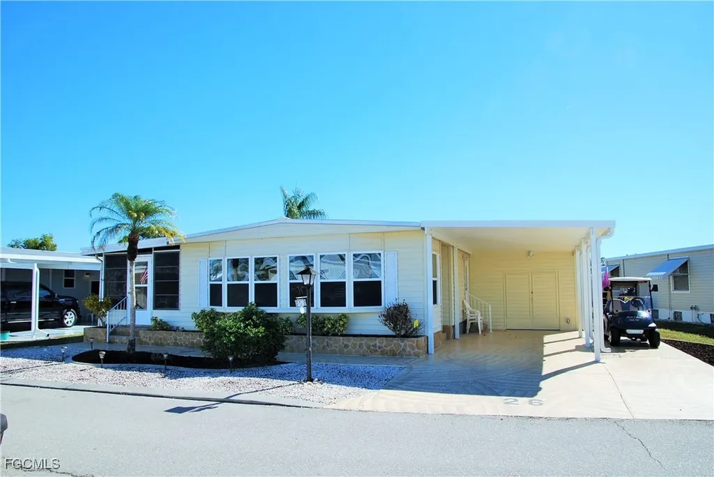 26 Nicklaus Boulevard North Fort Myers FL 33903