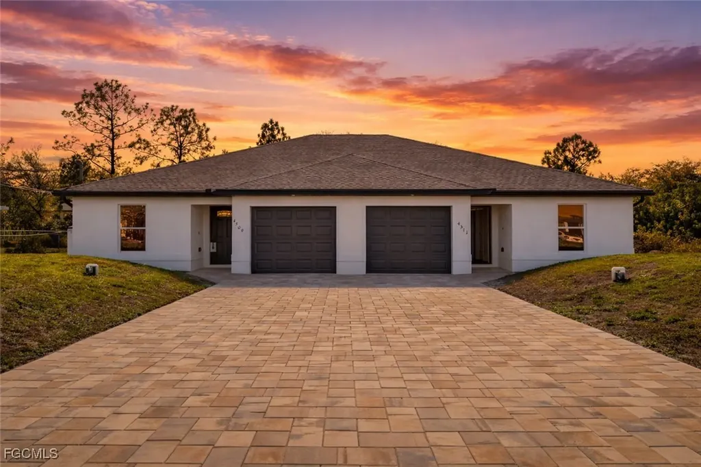 4509-4511 28th Street SW Lehigh Acres FL 33973