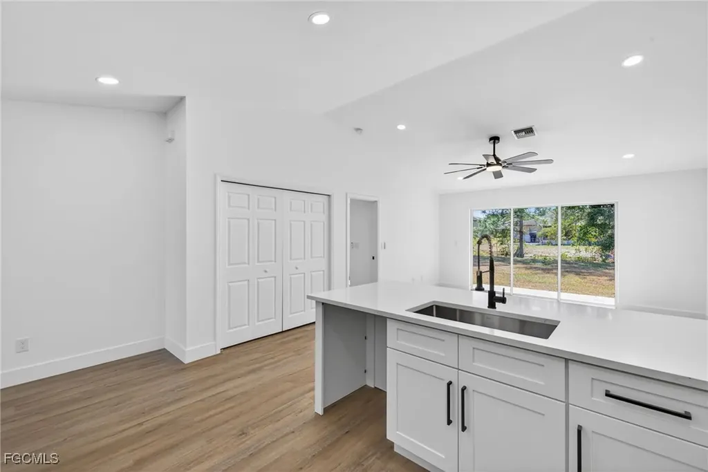 4509-4511 28th Street SW Lehigh Acres FL 33973