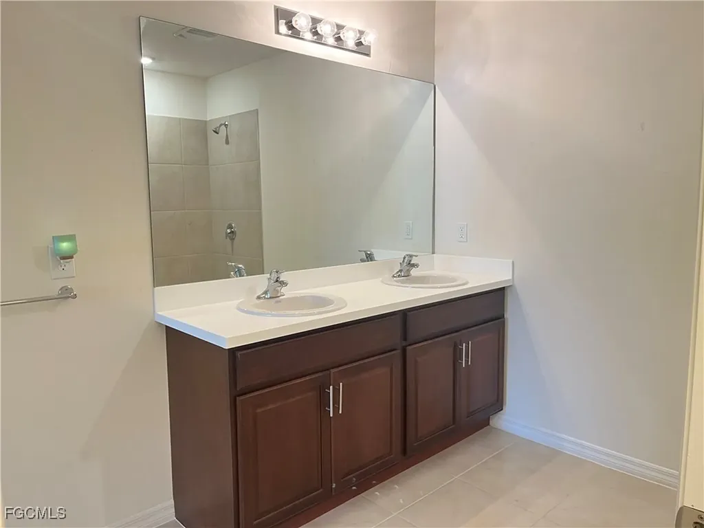 2201 NW 24th Terrace Cape Coral FL 33993