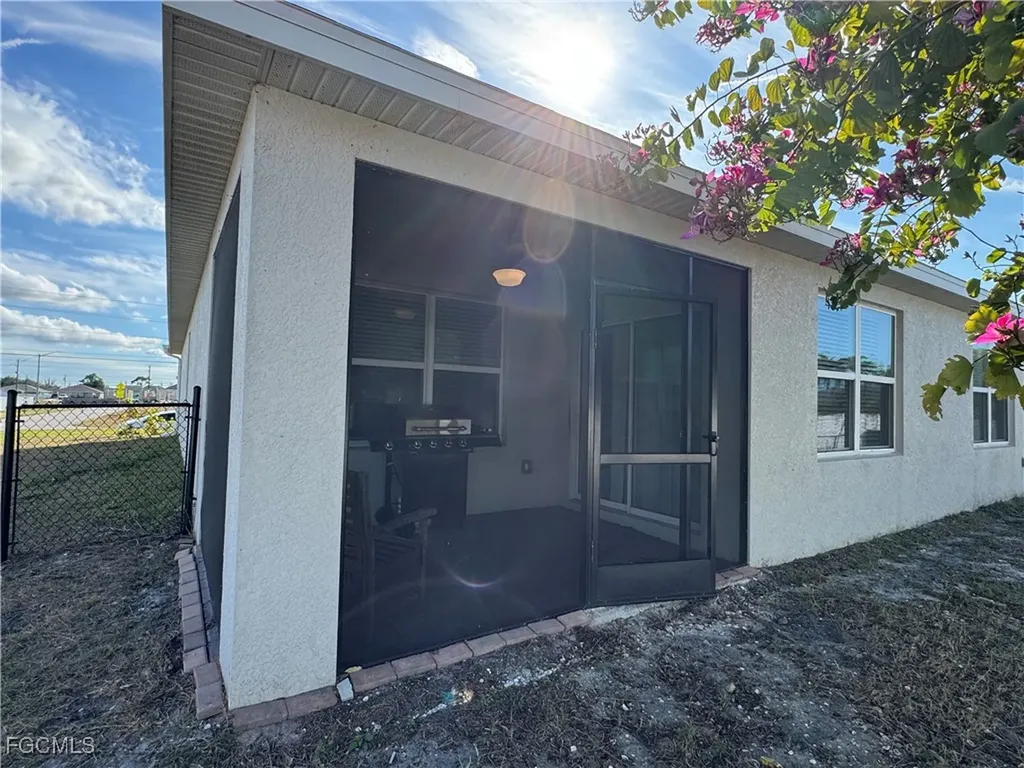 2201 NW 24th Terrace Cape Coral FL 33993