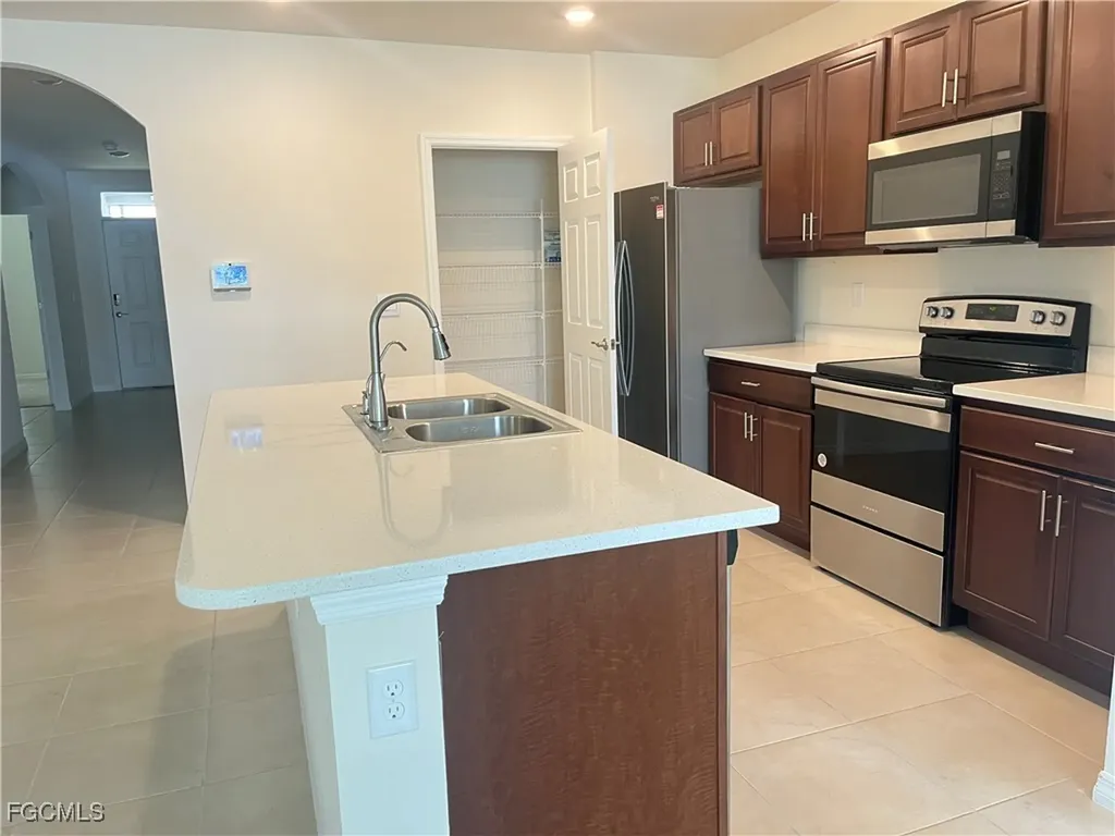 2201 NW 24th Terrace Cape Coral FL 33993