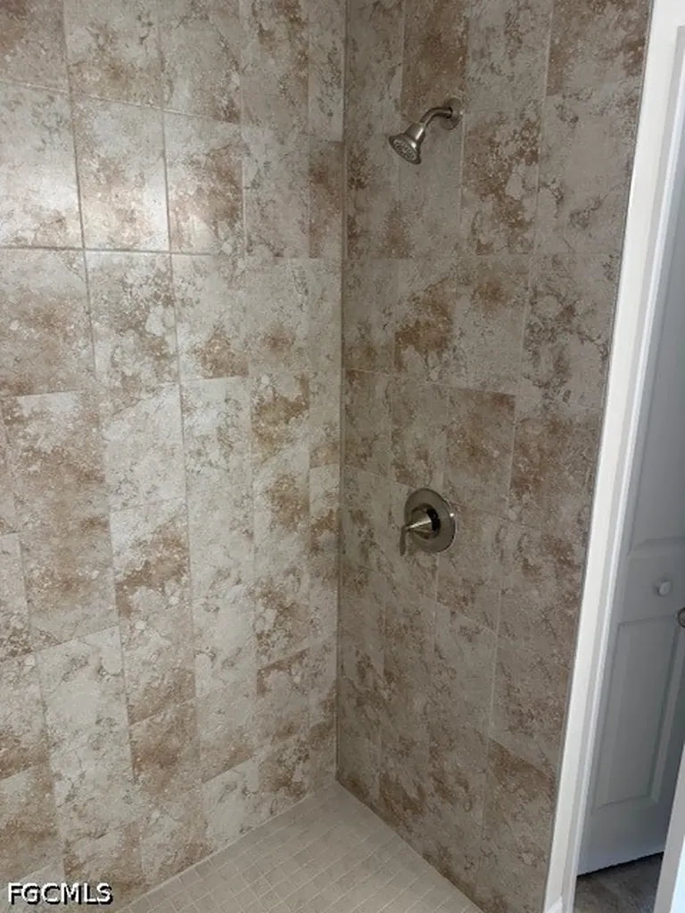 1104 NW 12th Avenue Cape Coral FL 33993
