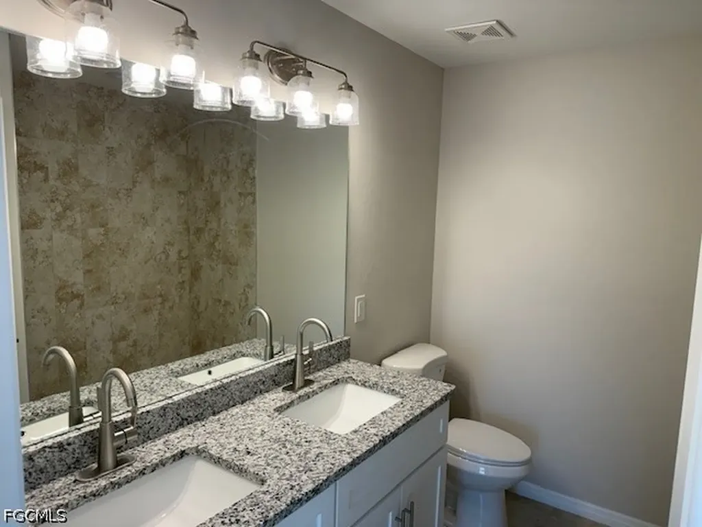 1104 NW 12th Avenue Cape Coral FL 33993